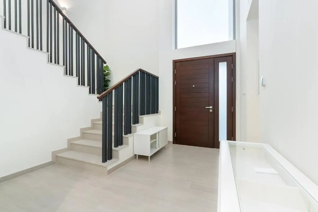 Villa - 3 Bdr With Private Pool - Emaar Golf Links Dubaj